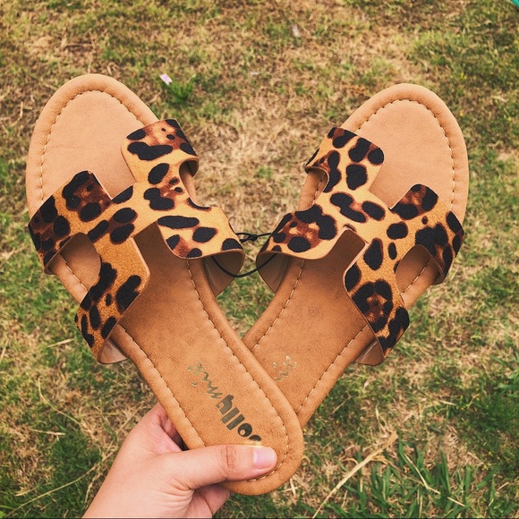 Leopard Print H Band Cutout Sandals Slides - Picture 2 of 4